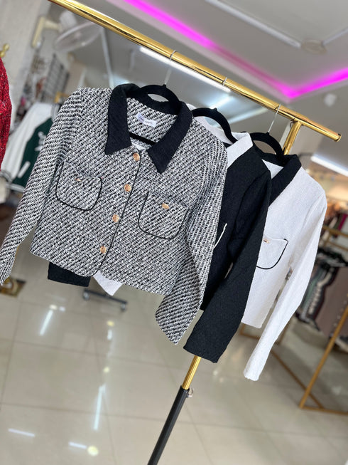 Collar Down Tweed Jacket
